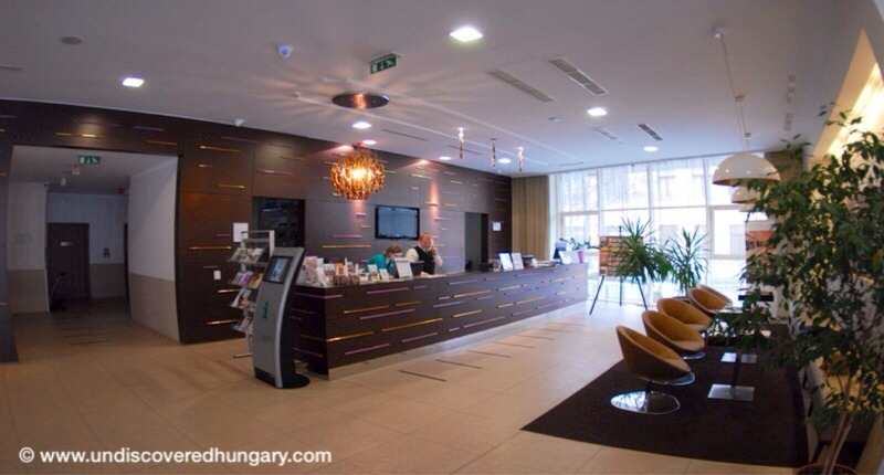 Corso_hotel_pecs_hungary_lobby